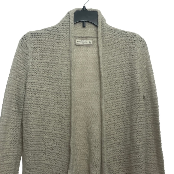 Abercrombie and Fitch Large Wool blend Cardigan - Picture 5 of 6
